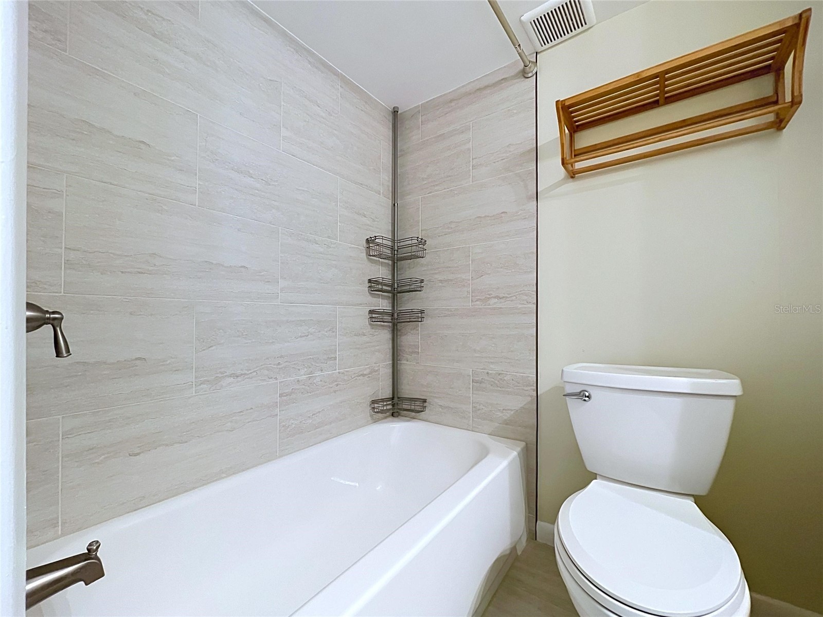 4517 W La Villa Lane Tampa FL 33611 TB8526645 image15