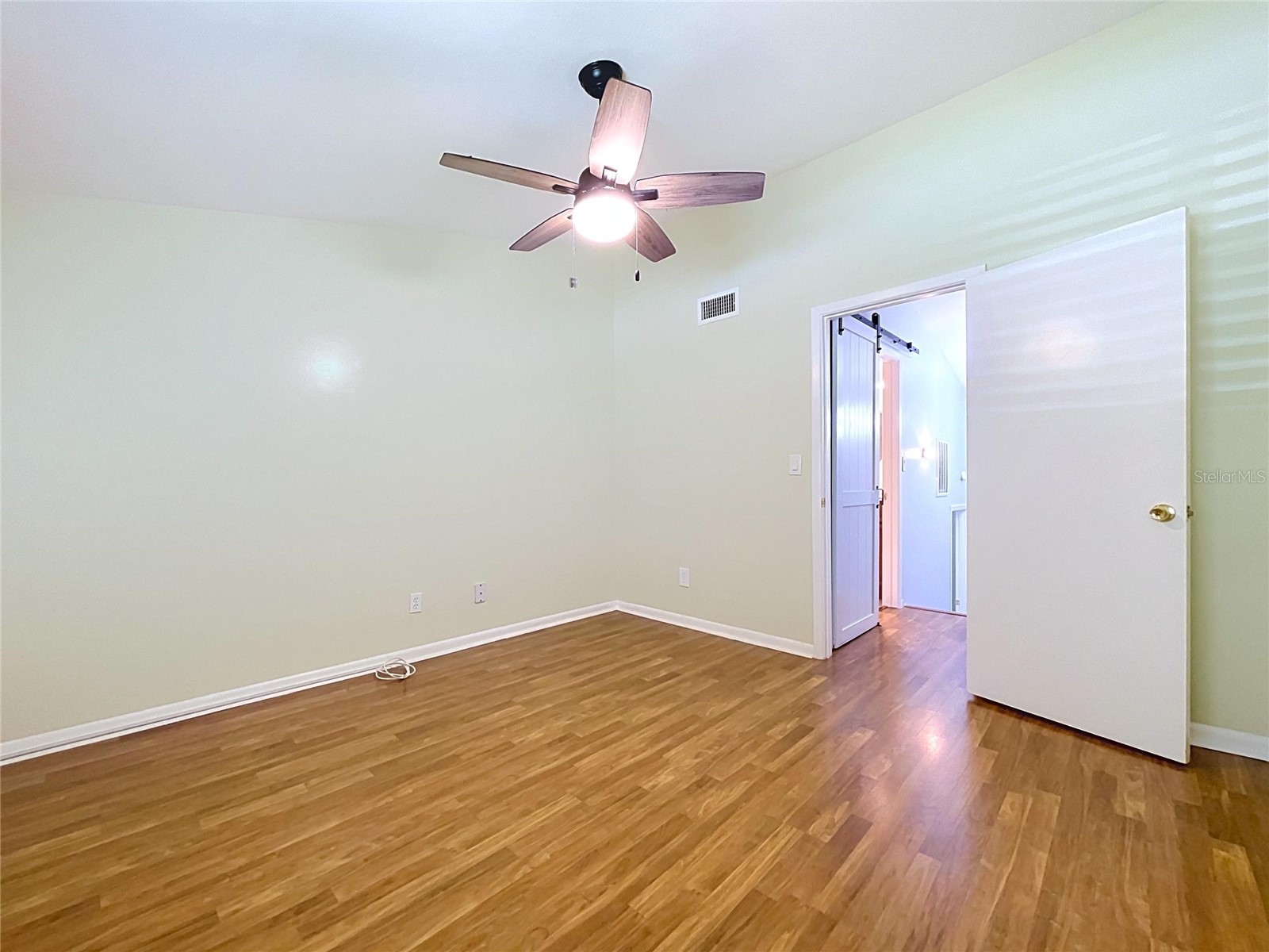 4517 W La Villa Lane Tampa FL 33611 TB8526645 image19