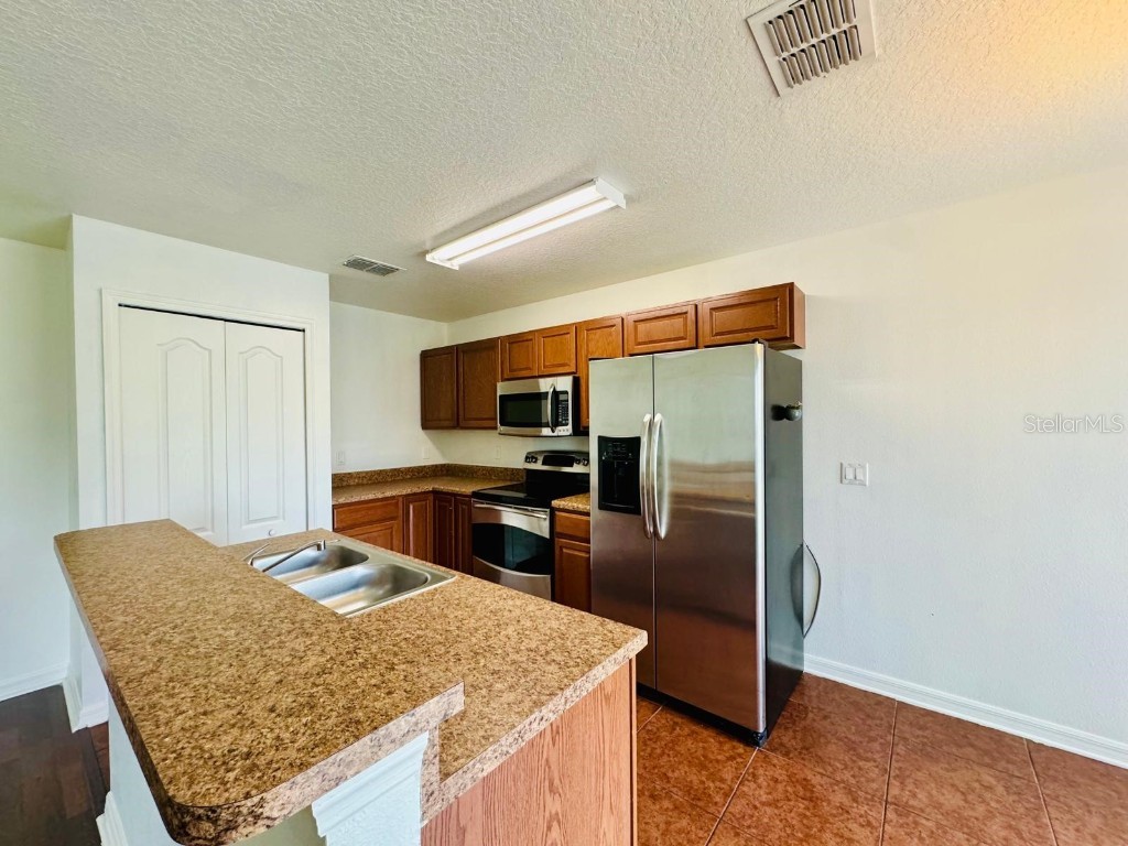 4518 Ashburn Square Drive Tampa FL 33610 TB8440307 image24