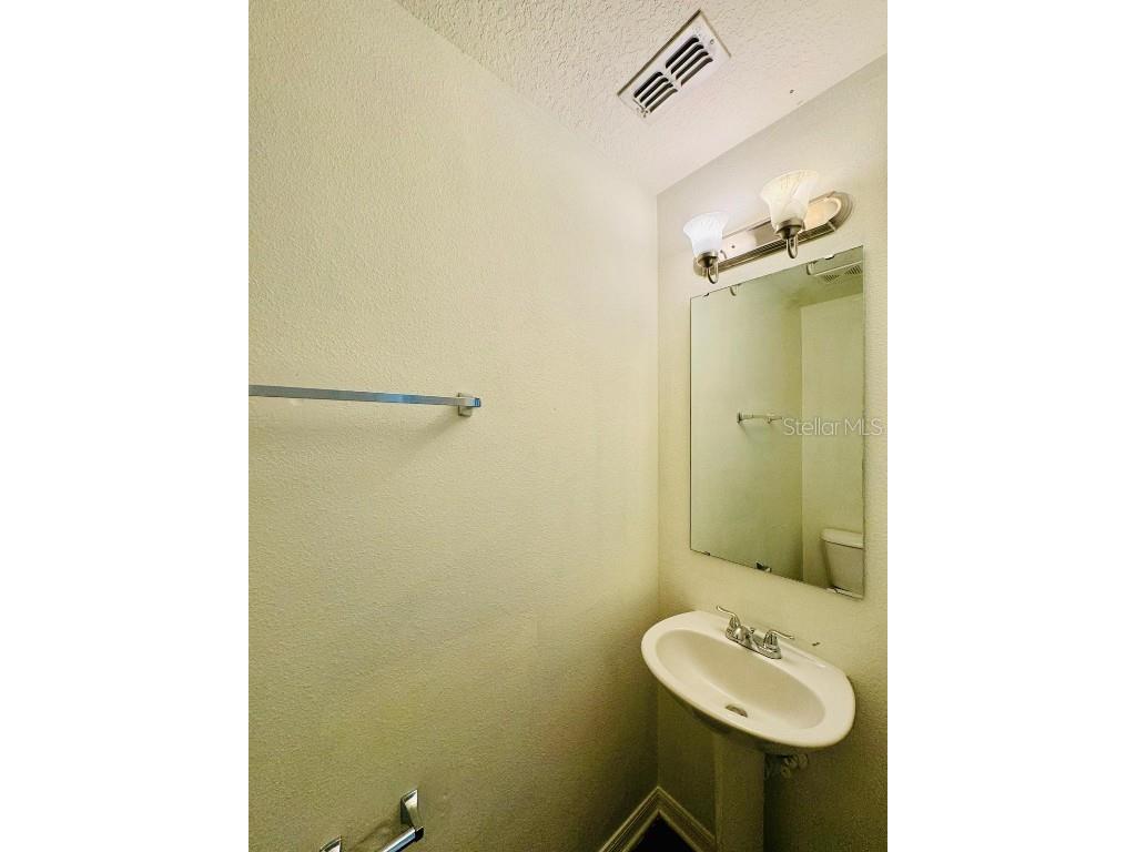 4518 Ashburn Square Drive Tampa FL 33610 TB8440307 image33