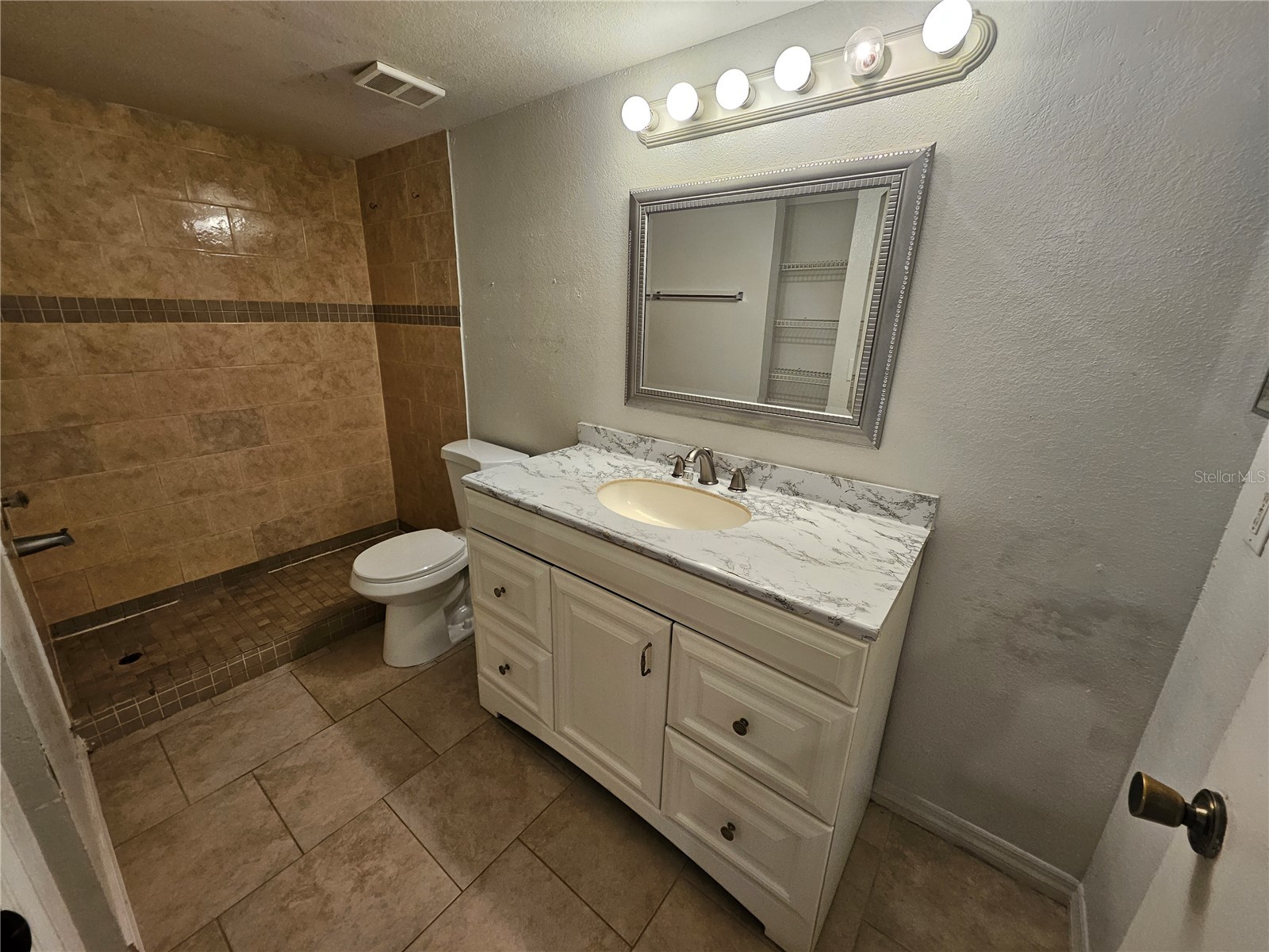 4518 Commander Drive #1915 Orlando FL 32822 O6399255 image12