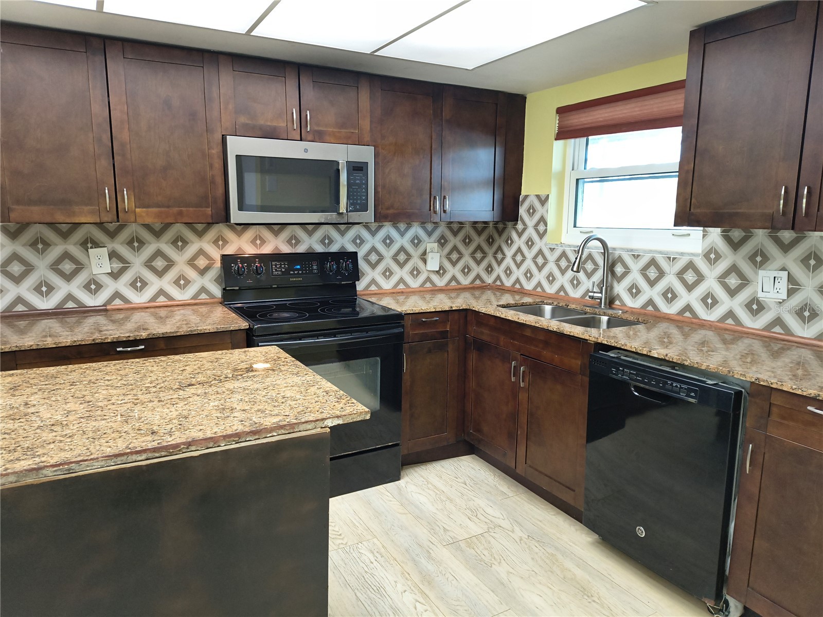 4518 Garnet Drive #202 New Port Richey FL 34652 - NORTH CHANNEL TO GULF W7878435 image7