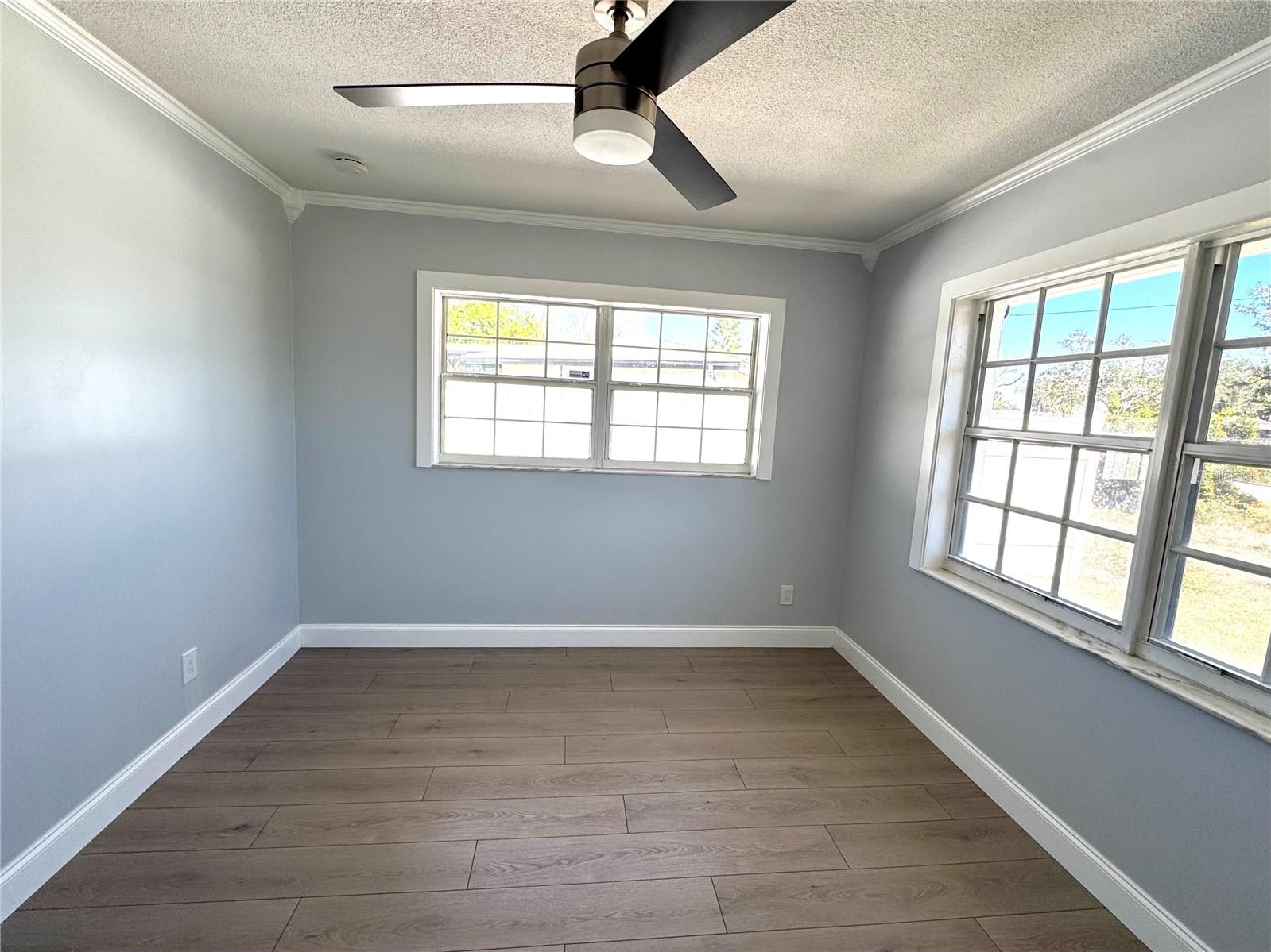 4518 Helena Street NE Saint Petersburg FL 33703 TB8481368 image36
