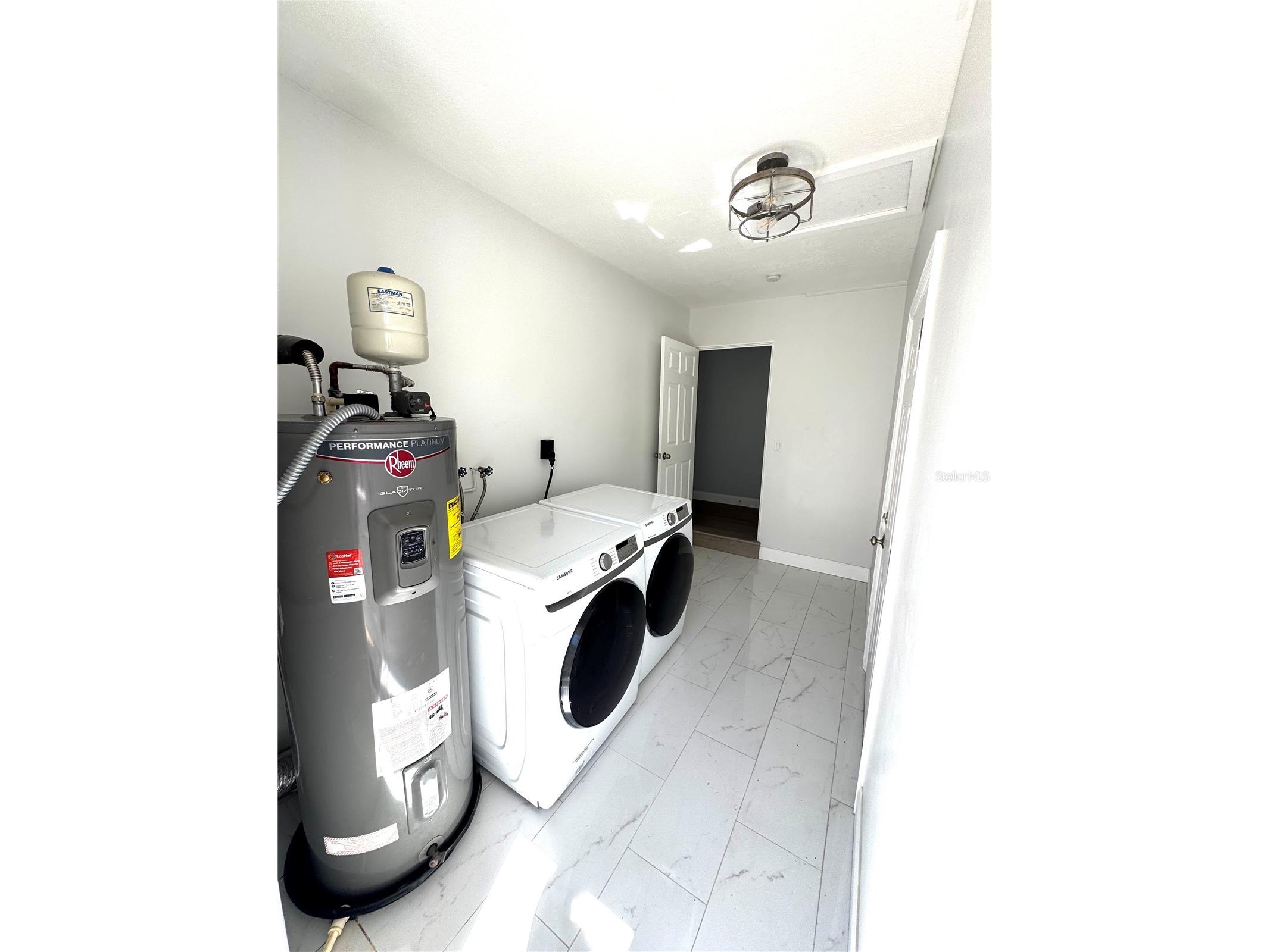 4518 Helena Street NE Saint Petersburg FL 33703 TB8481368 image54