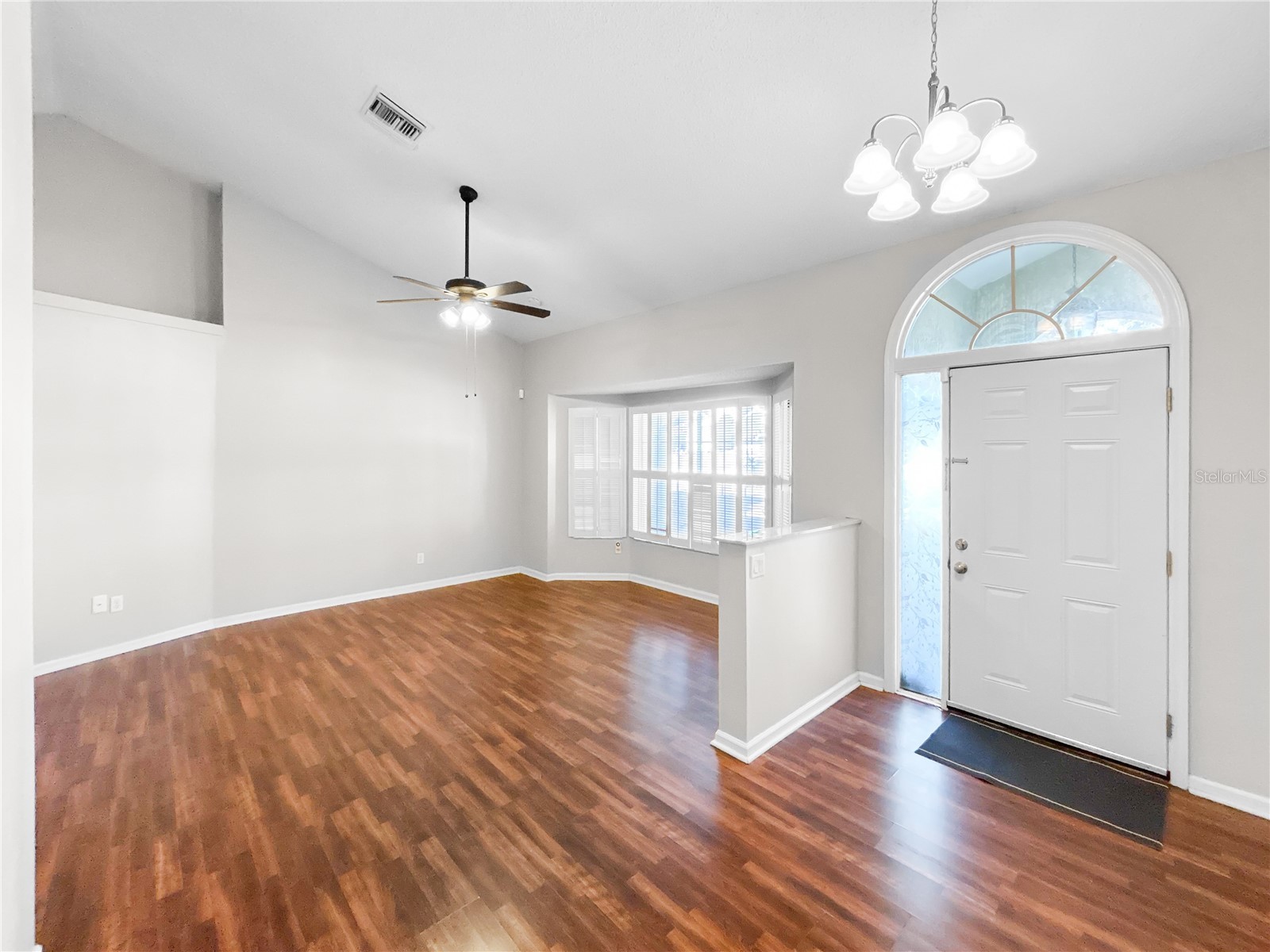 4518 Oak River Circle Valrico FL 33596 TB8473963 image6