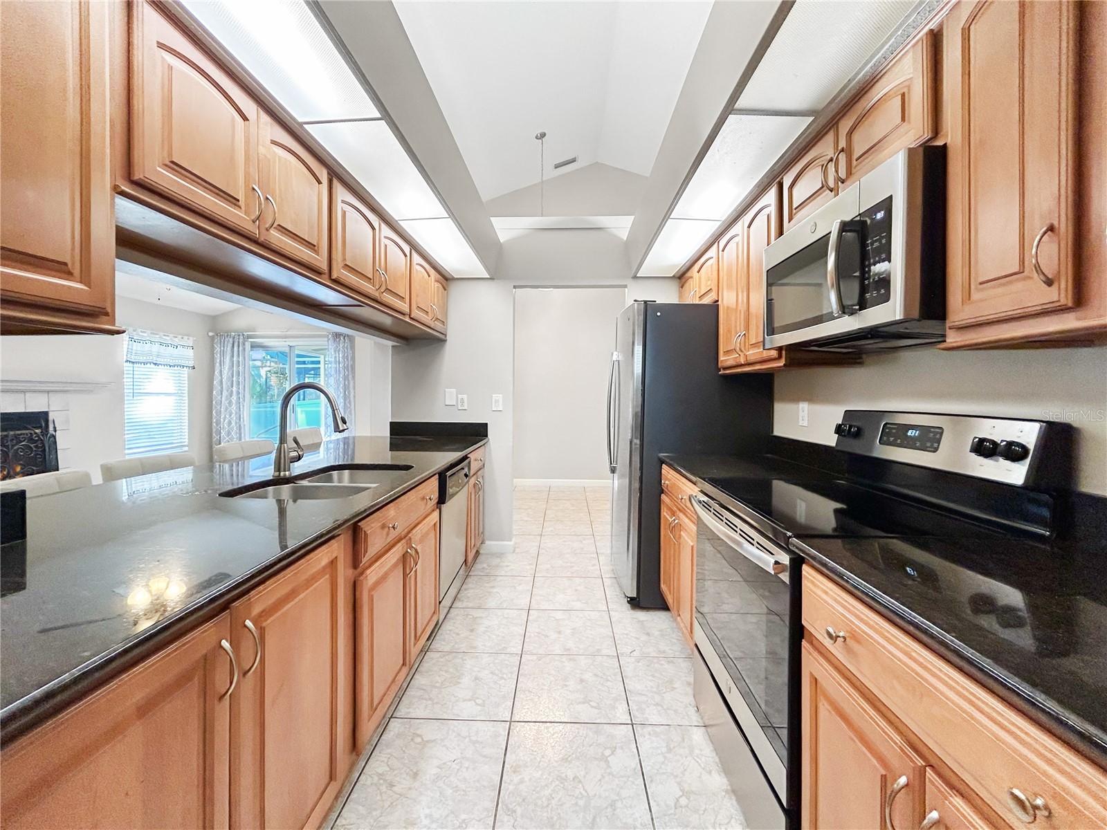 4518 Oak River Circle Valrico FL 33596 TB8473963 image9