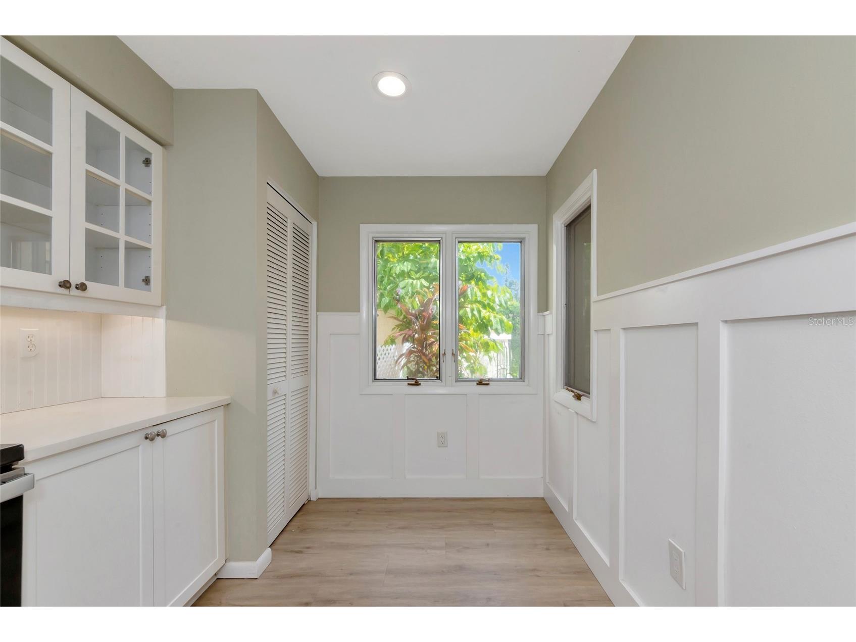 4518 S Ascot Circle Sarasota FL 34235 A4686672 image11