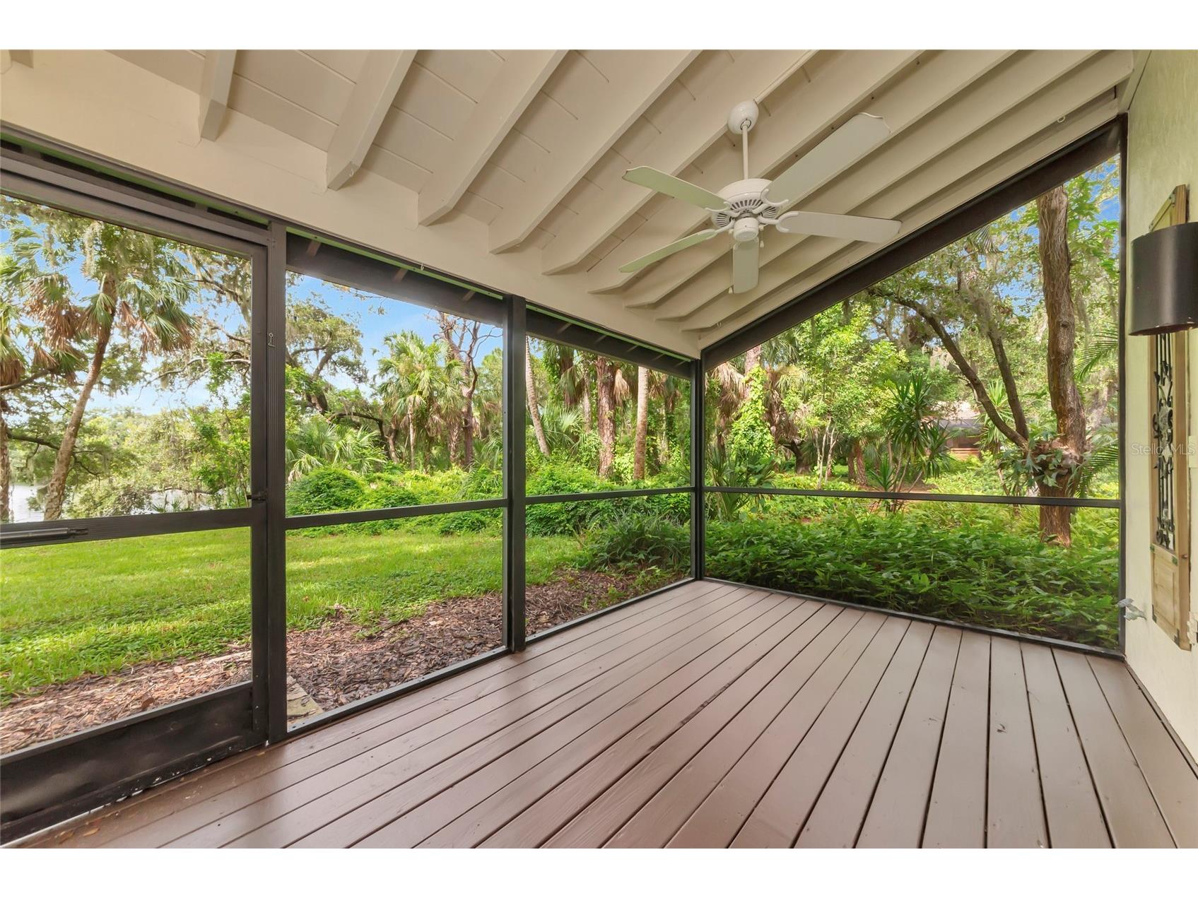 4518 S Ascot Circle Sarasota FL 34235 A4686672 image34