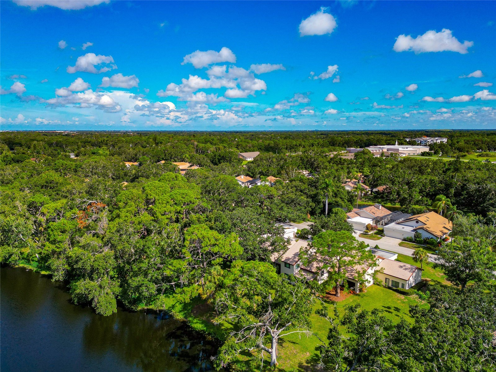 4518 S Ascot Circle Sarasota FL 34235 A4686672 image54