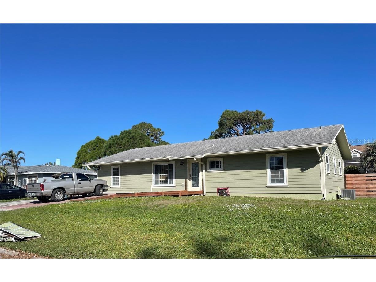 4519 4th Avenue E Bradenton FL 34208 A4628175 image1