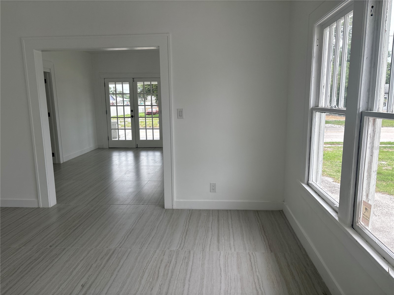 4519 5th Avenue S Saint Petersburg FL 33711 TB8513988 image6