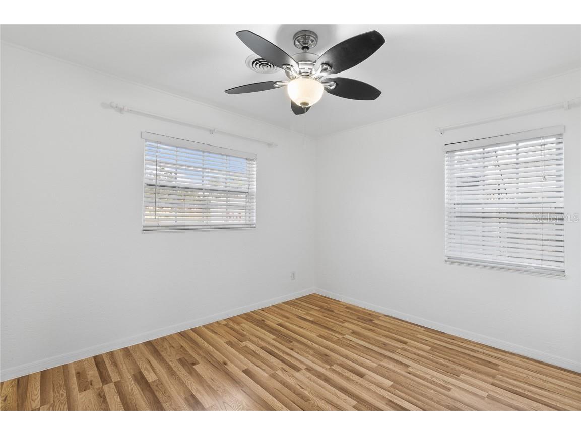 452 45th Avenue N Saint Petersburg FL 33703 TB8450092 image18