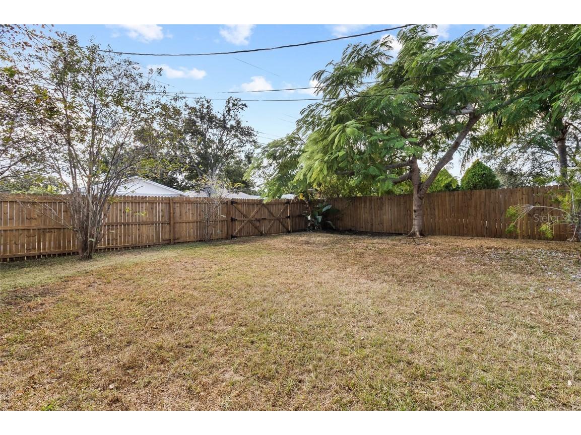 452 45th Avenue N Saint Petersburg FL 33703 TB8450092 image32