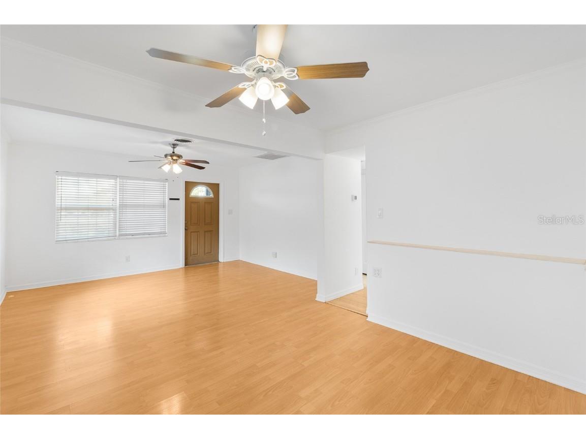 452 45th Avenue N Saint Petersburg FL 33703 TB8450092 image7