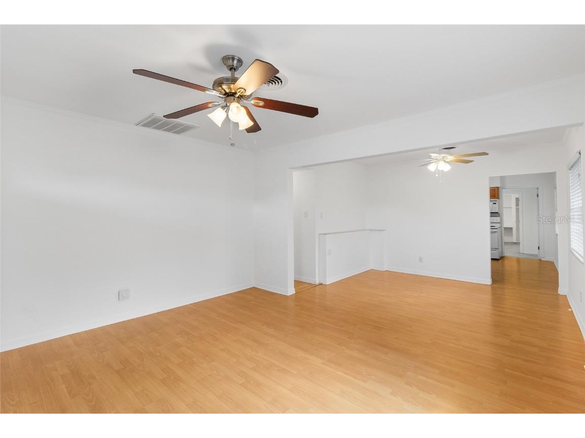 452 45th Avenue N Saint Petersburg FL 33703 TB8450092 image8