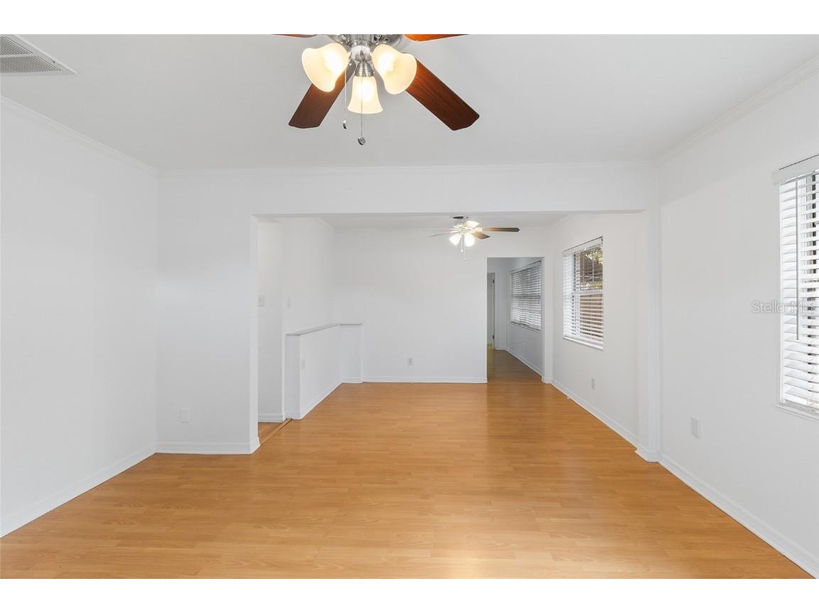 452 45th Avenue N Saint Petersburg FL 33703 TB8450092 image9