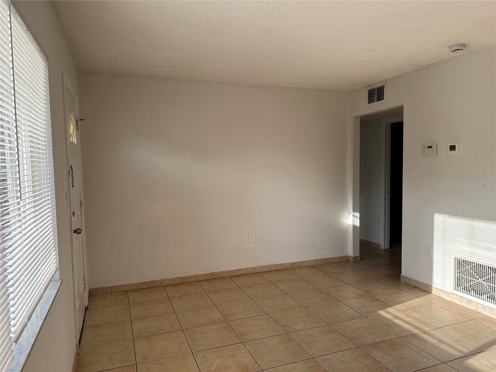 452 89th Avenue N Saint Petersburg FL 33702 TB8505203 image3