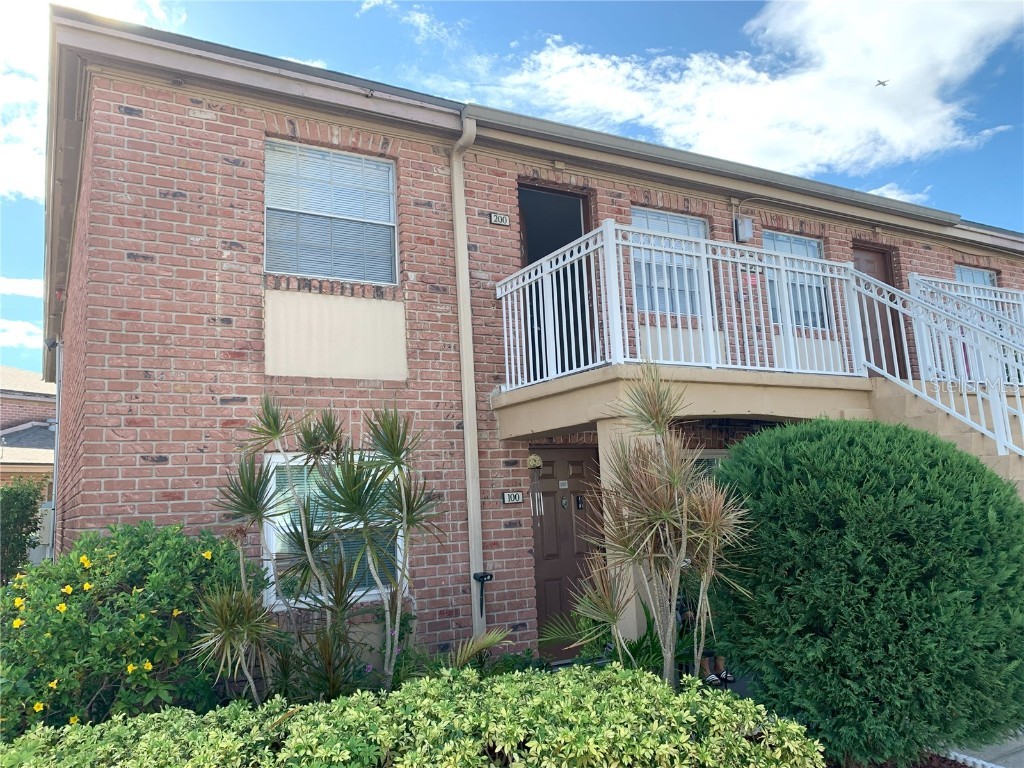 452 Banyon Tree Circle #200 Maitland FL 32751 O6210134 image1