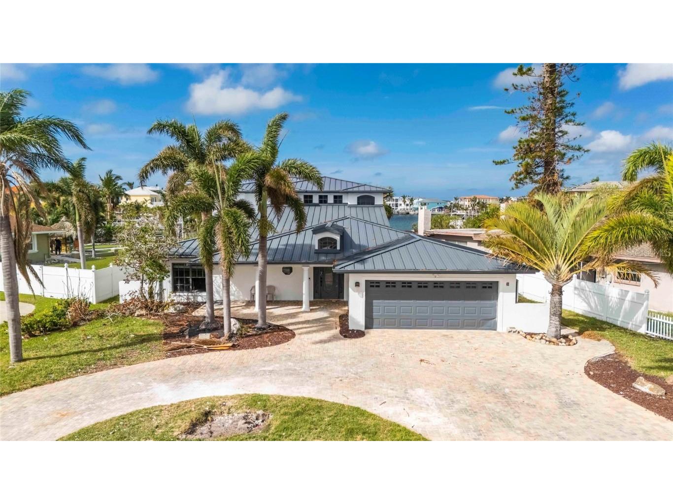 452 Bath Club Boulevard N North Redington Beach FL 33708 TB8317917 image1