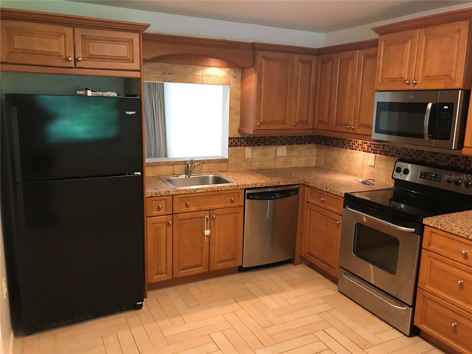 452 Palm Tree Drive #452 Bradenton FL 34210 A4684997 image2