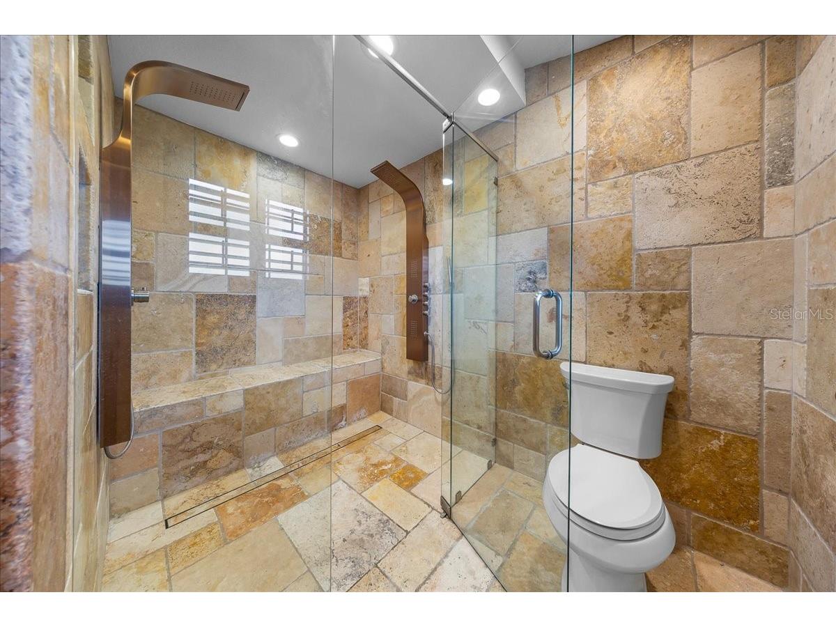 452 SE Paradise Point Road Crystal River FL 34429 O6376601 image17