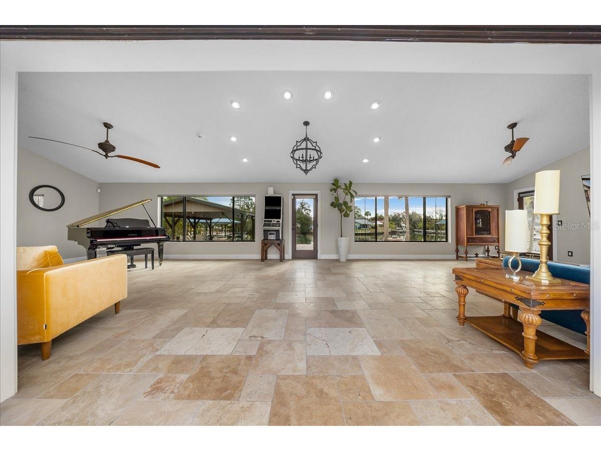 452 SE Paradise Point Road Crystal River FL 34429 O6376601 image31