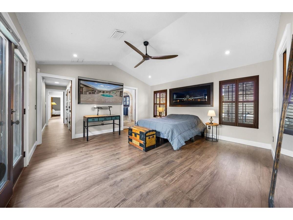 452 SE Paradise Point Road Crystal River FL 34429 O6376601 image7