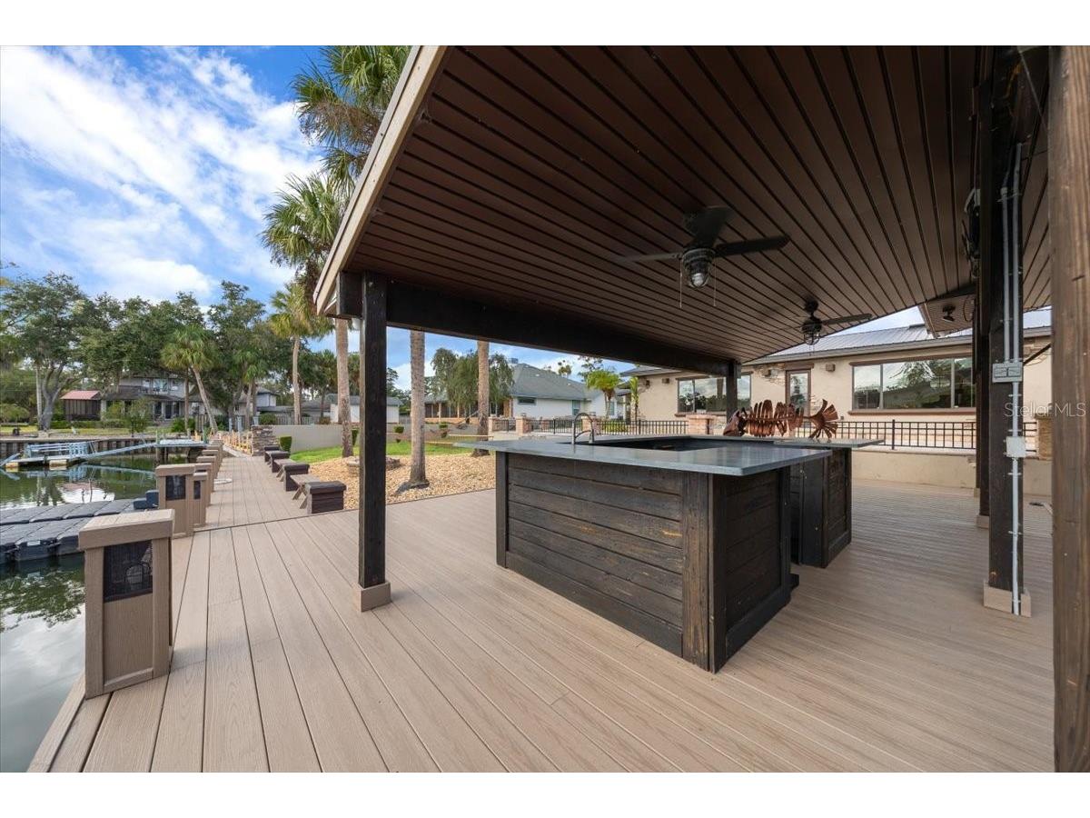452 SE Paradise Point Road Crystal River FL 34429 O6376601 image70