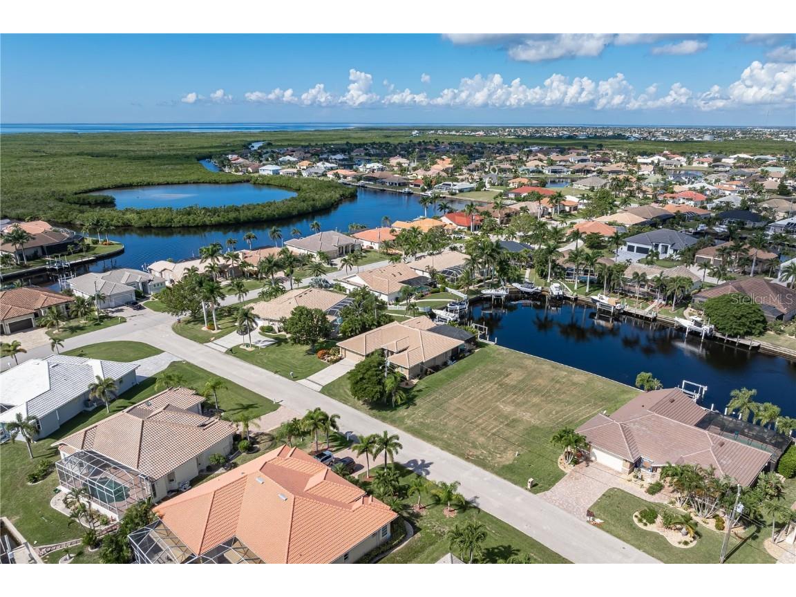 452 Valletta Court Punta Gorda FL 33950 C7516610 image8