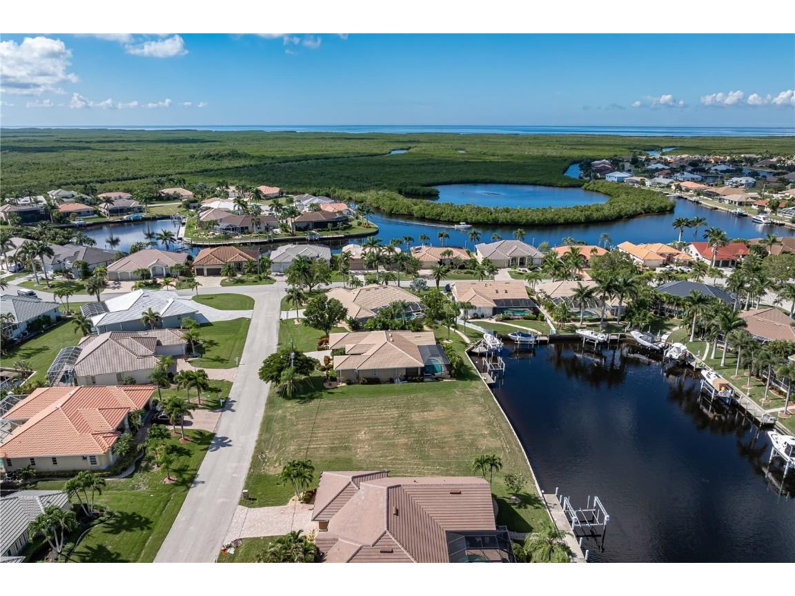 452 Valletta Court Punta Gorda FL 33950 C7516610 image9