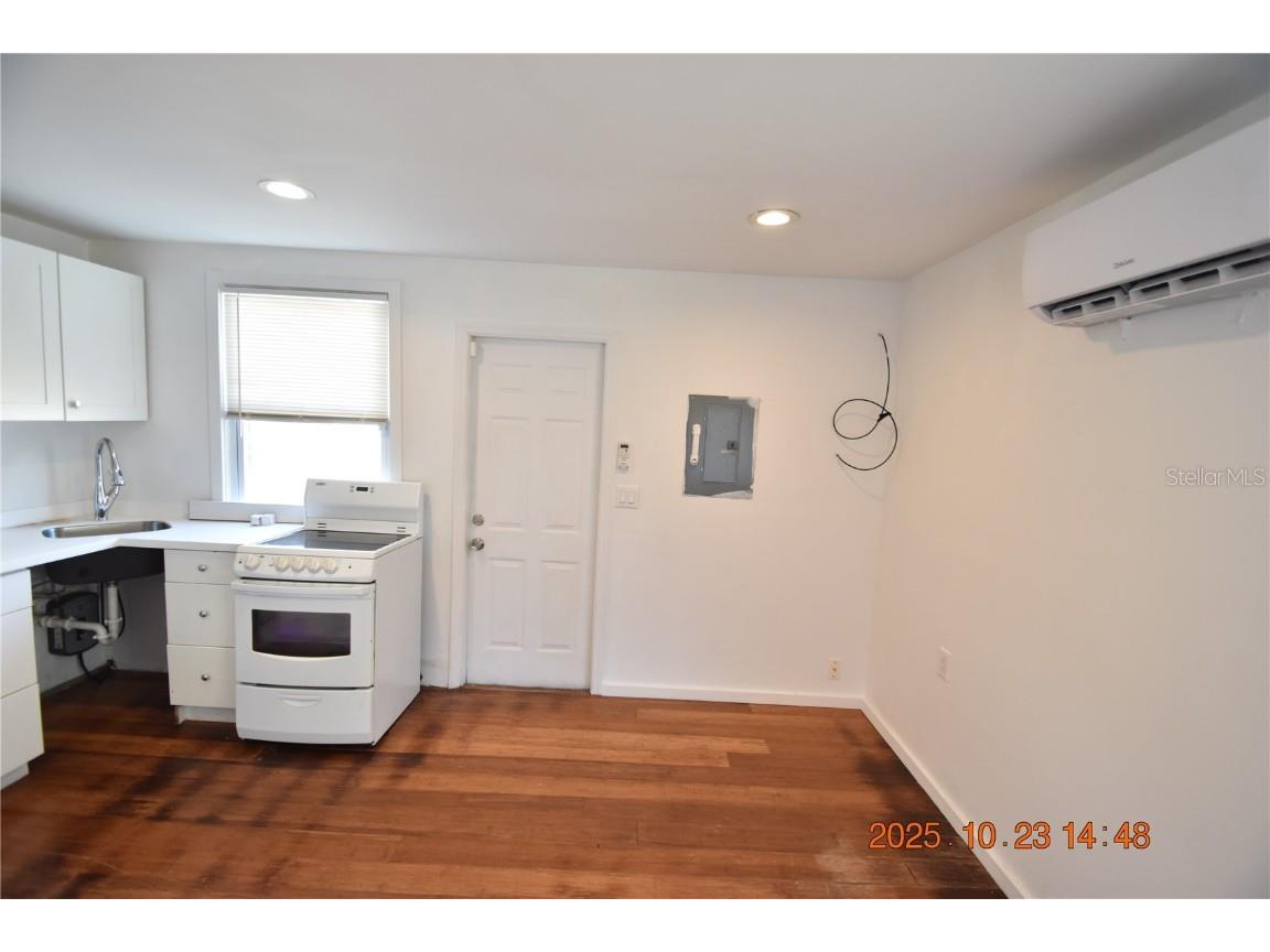 4520-1/2 Burlington Avenue N #BACK Saint Petersburg FL 33713 TB8443275 image9