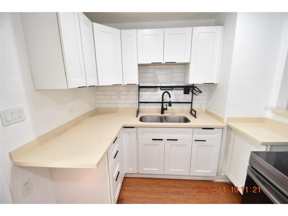 4520 Burlington Avenue N #FRONT Saint Petersburg FL 33713 TB8443258 image16