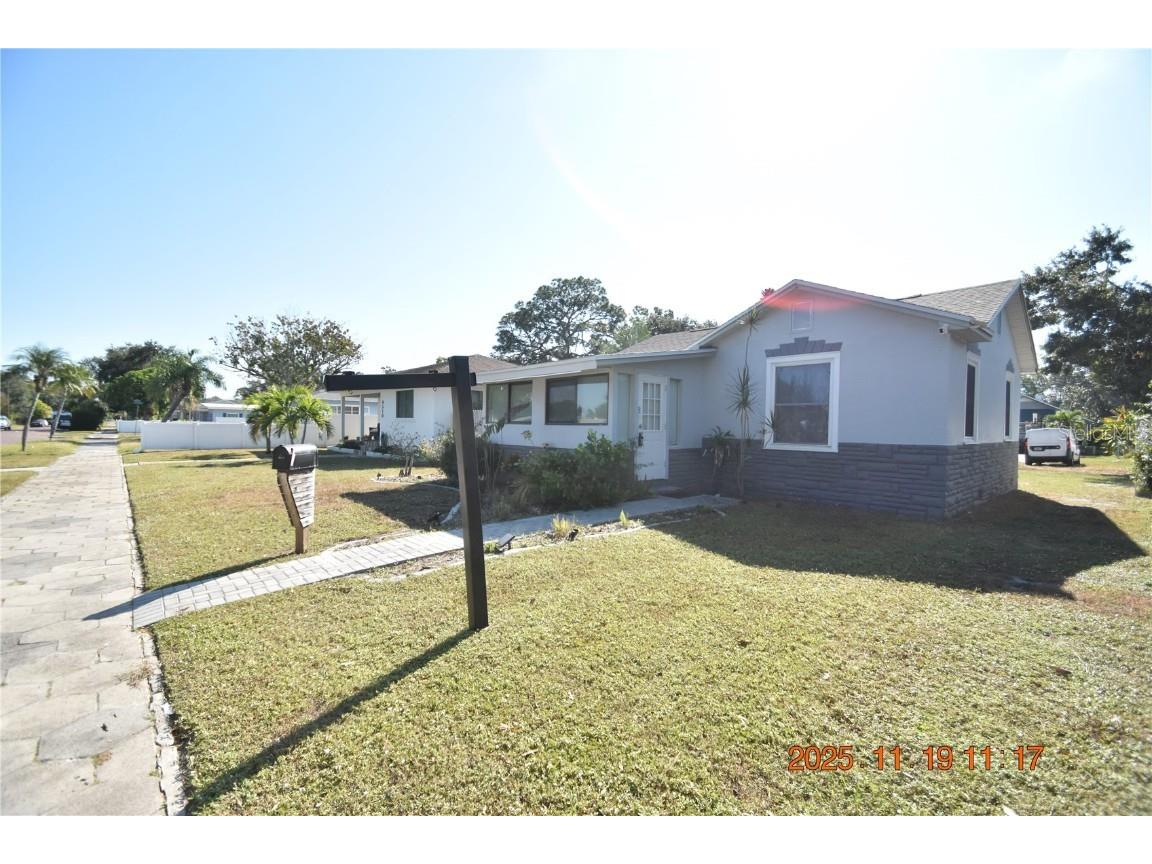 4520 Burlington Avenue N #FRONT Saint Petersburg FL 33713 TB8443258 image29