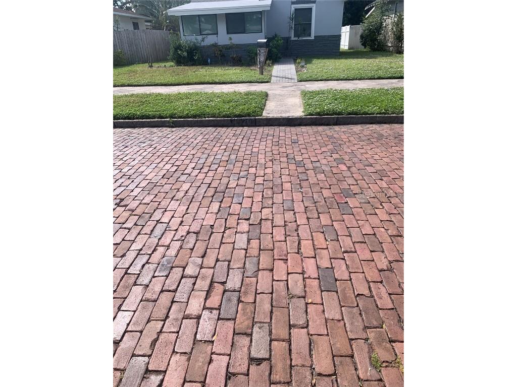 4520 Burlington Avenue N Saint Petersburg FL 33713 TB8445847 image12