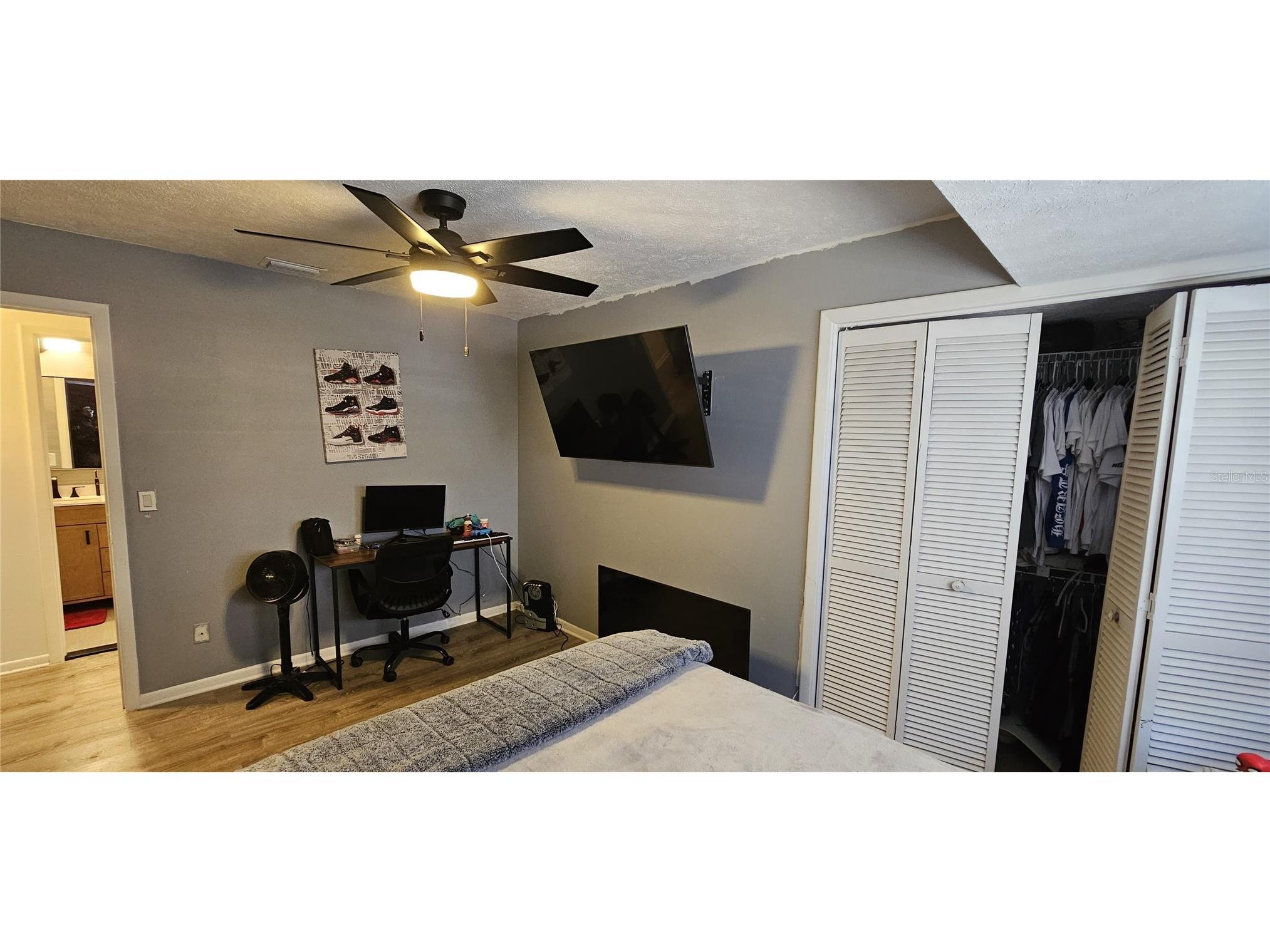 4520 Grainary Avenue Tampa FL 33624 TB8473894 image17
