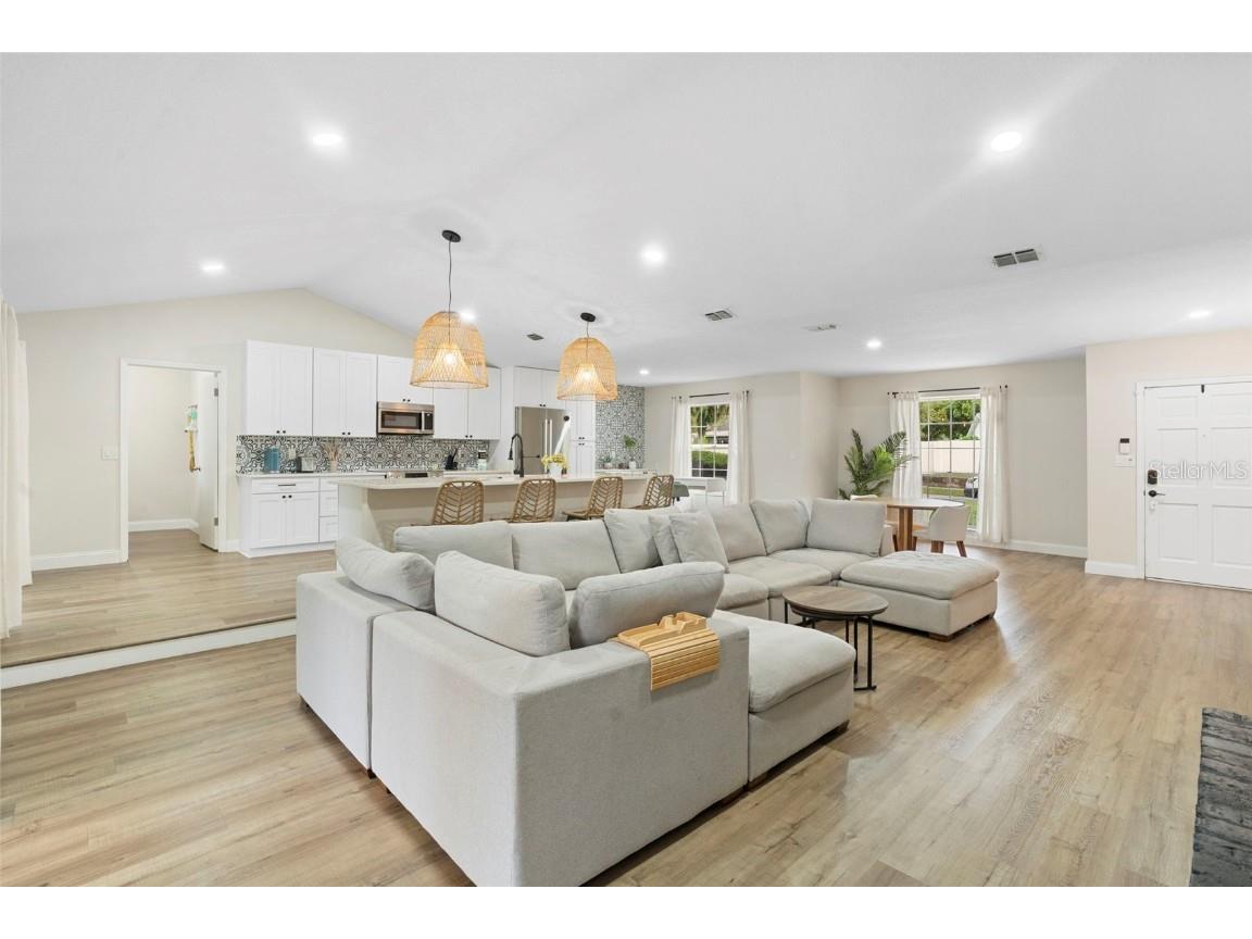 4520 Lake Gem Circle Orlando FL 32806 O6336958 image16