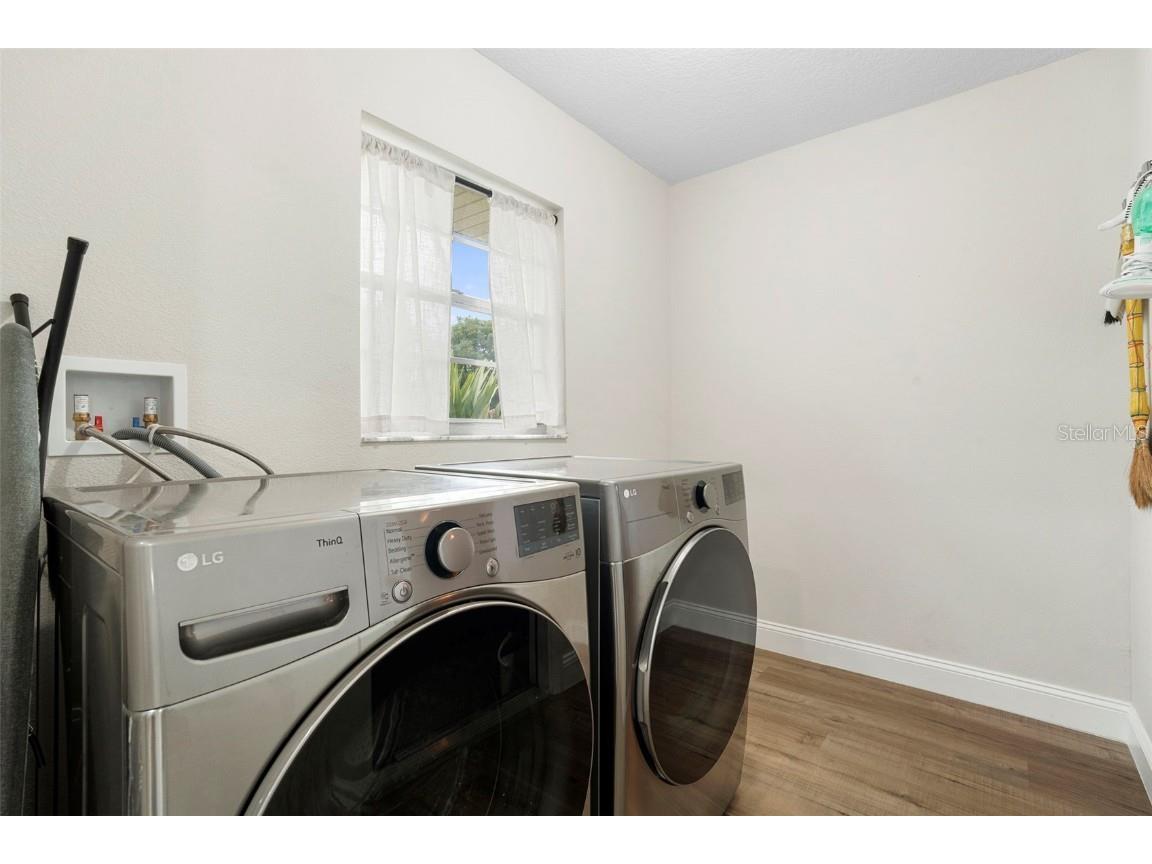 4520 Lake Gem Circle Orlando FL 32806 O6336958 image24