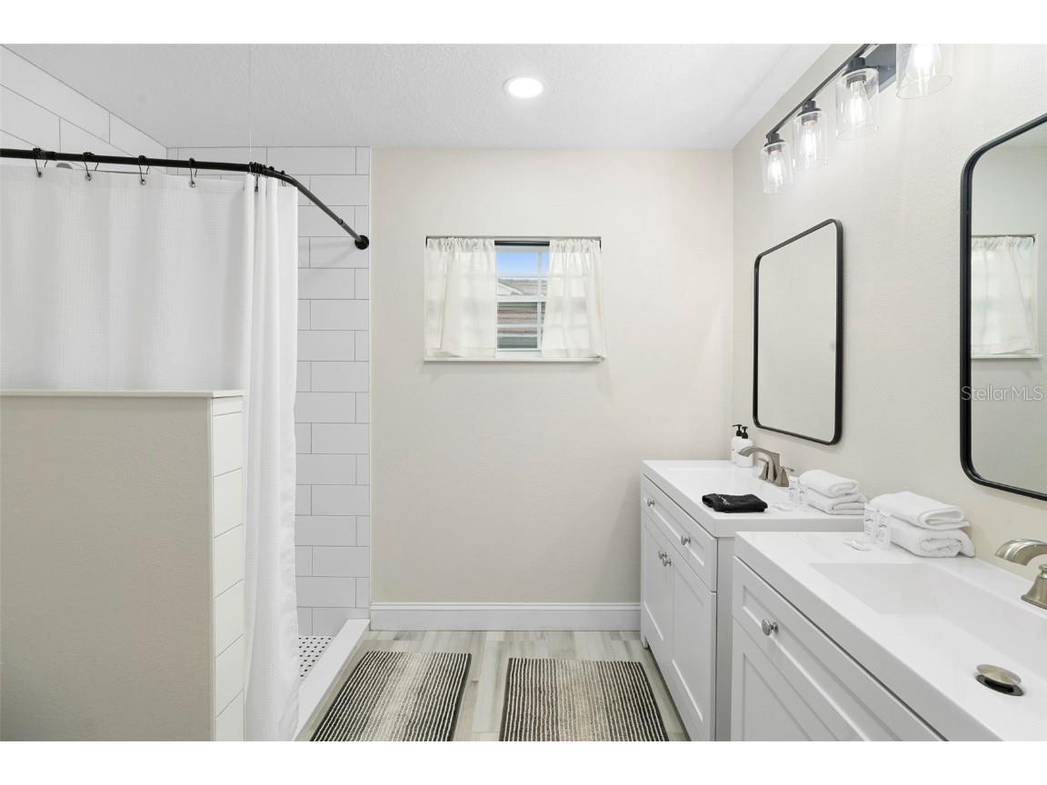 4520 Lake Gem Circle Orlando FL 32806 O6336958 image27