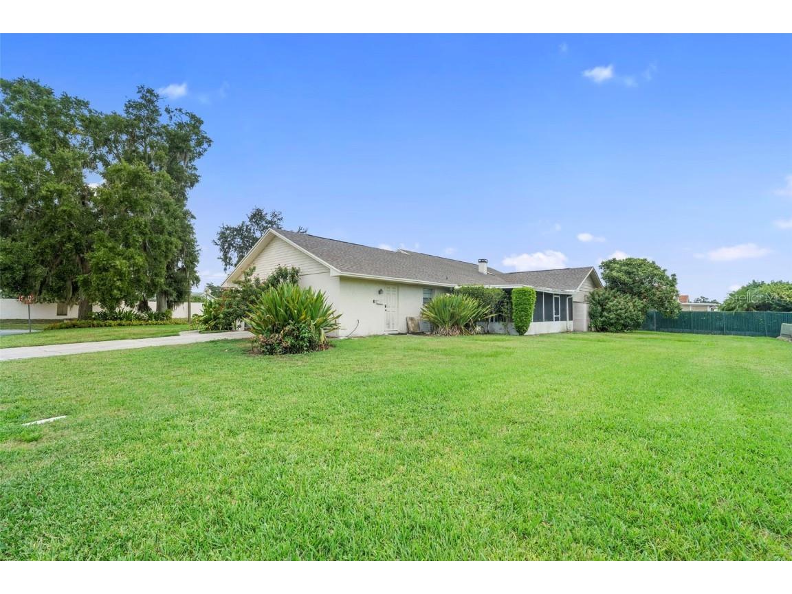 4520 Lake Gem Circle Orlando FL 32806 O6336958 image4