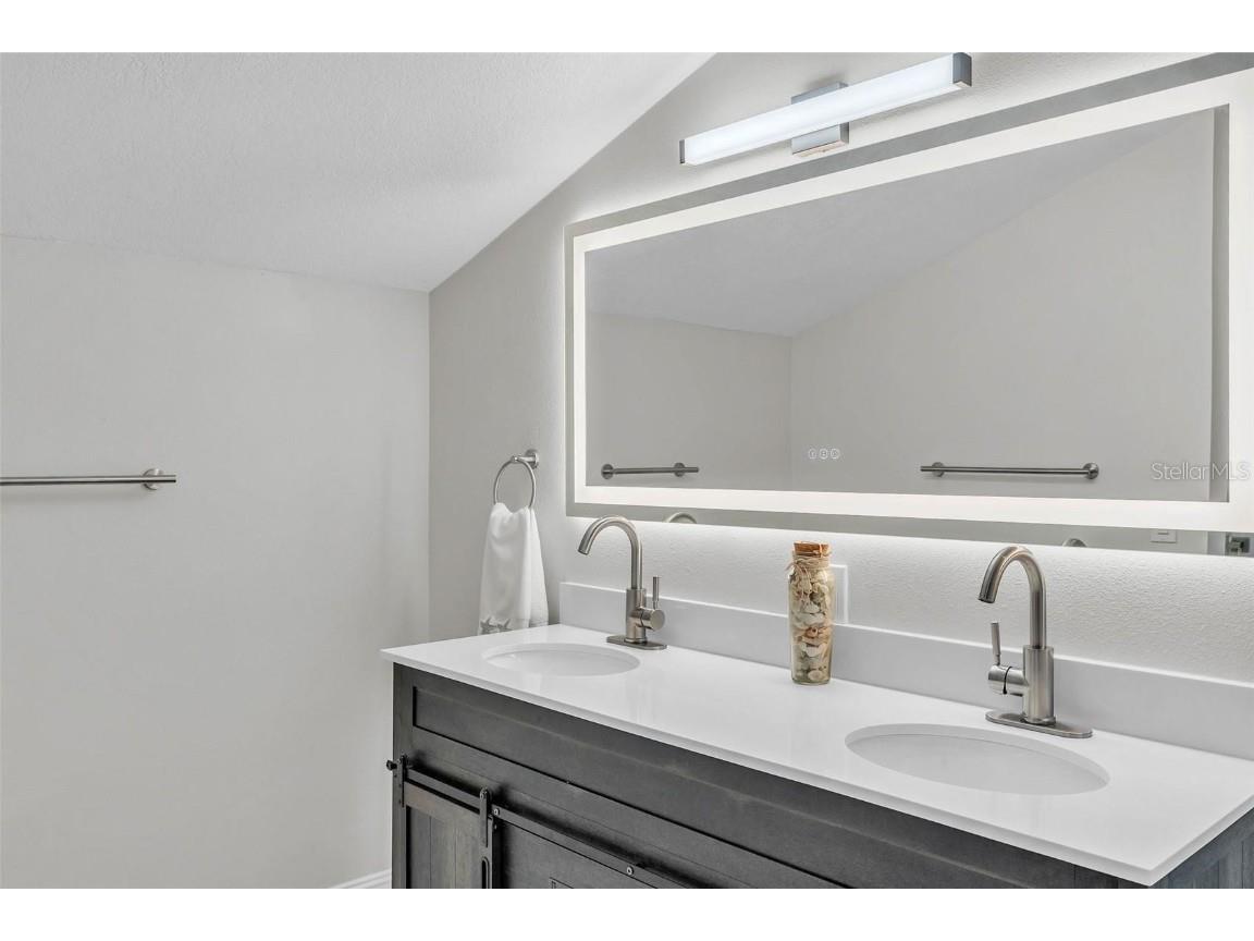 4520 Pine Hollow Drive Tampa FL 33624 TB8449578 image27