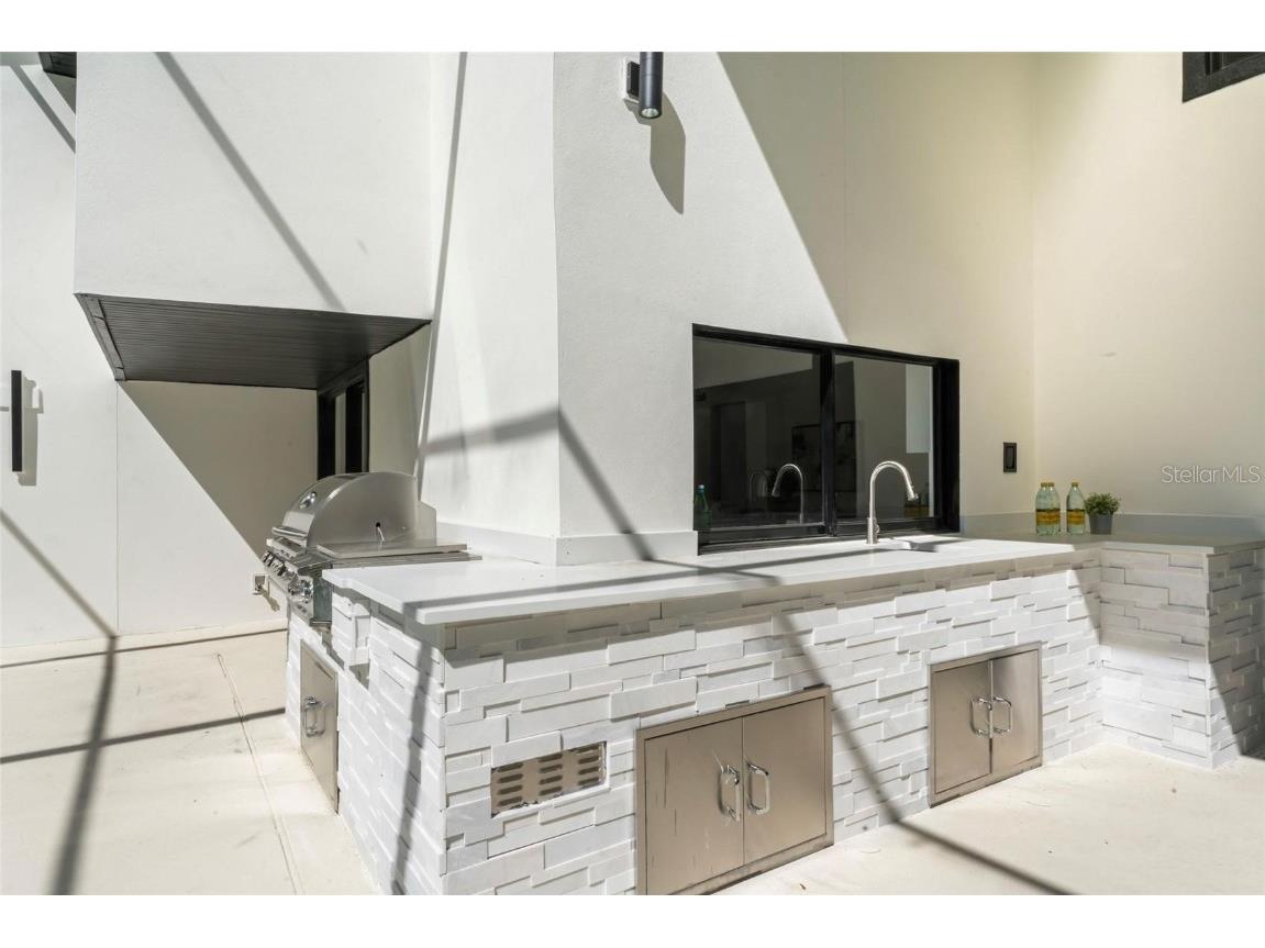 4520 Pine Hollow Drive Tampa FL 33624 TB8449578 image35