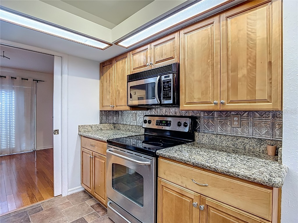 4520 W Gray Street Tampa FL 33609 TB8407952 image20