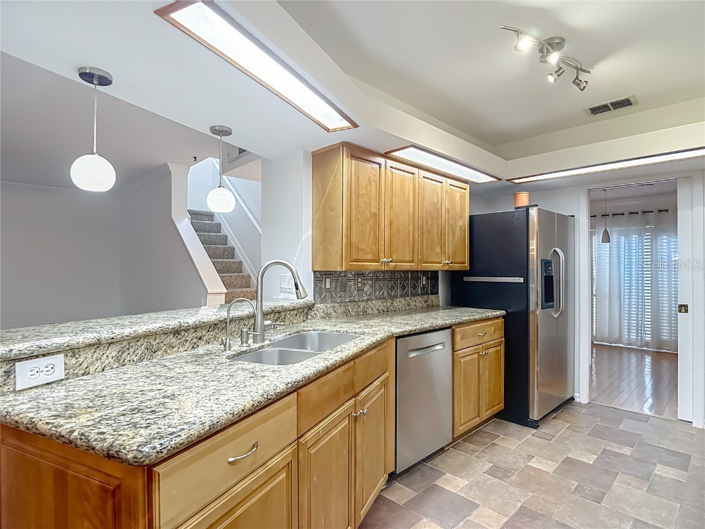 4520 W Gray Street Tampa FL 33609 TB8407952 image23