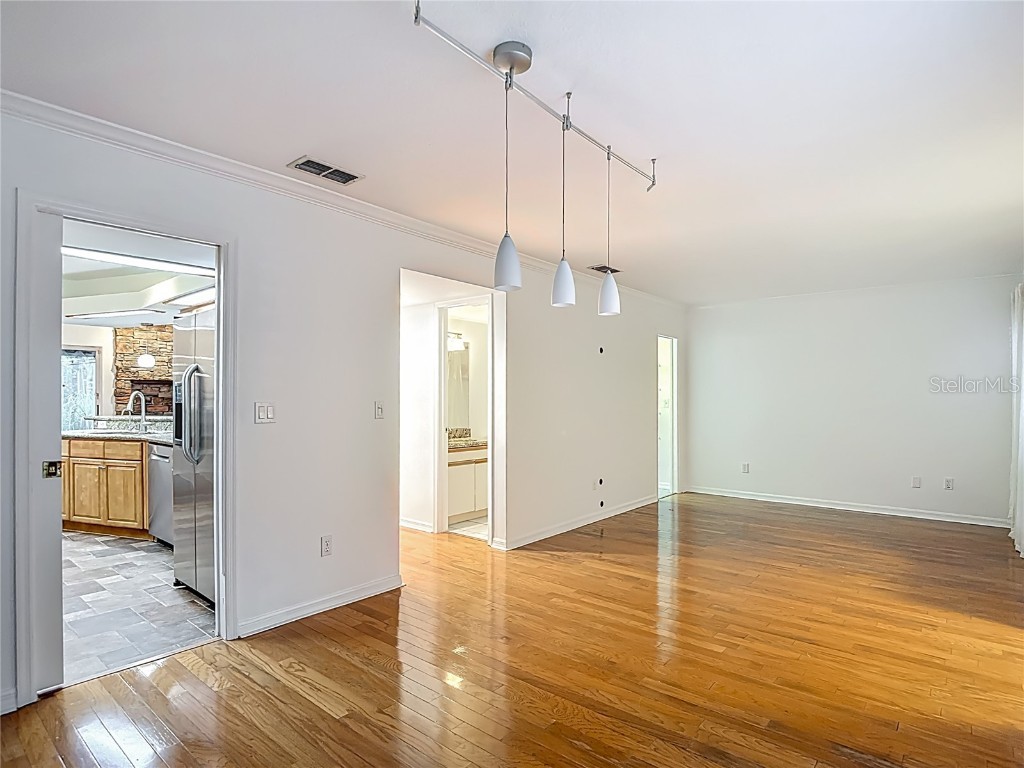 4520 W Gray Street Tampa FL 33609 TB8407952 image25