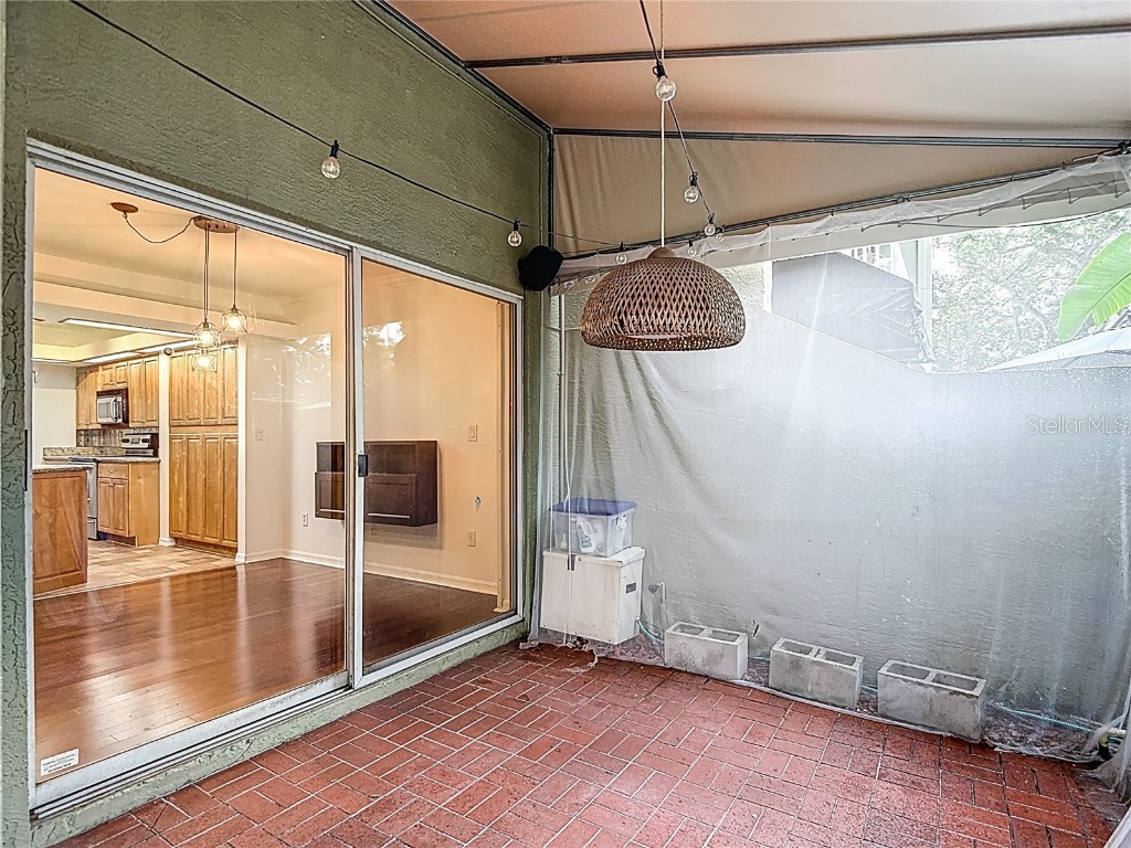 4520 W Gray Street Tampa FL 33609 TB8407952 image73