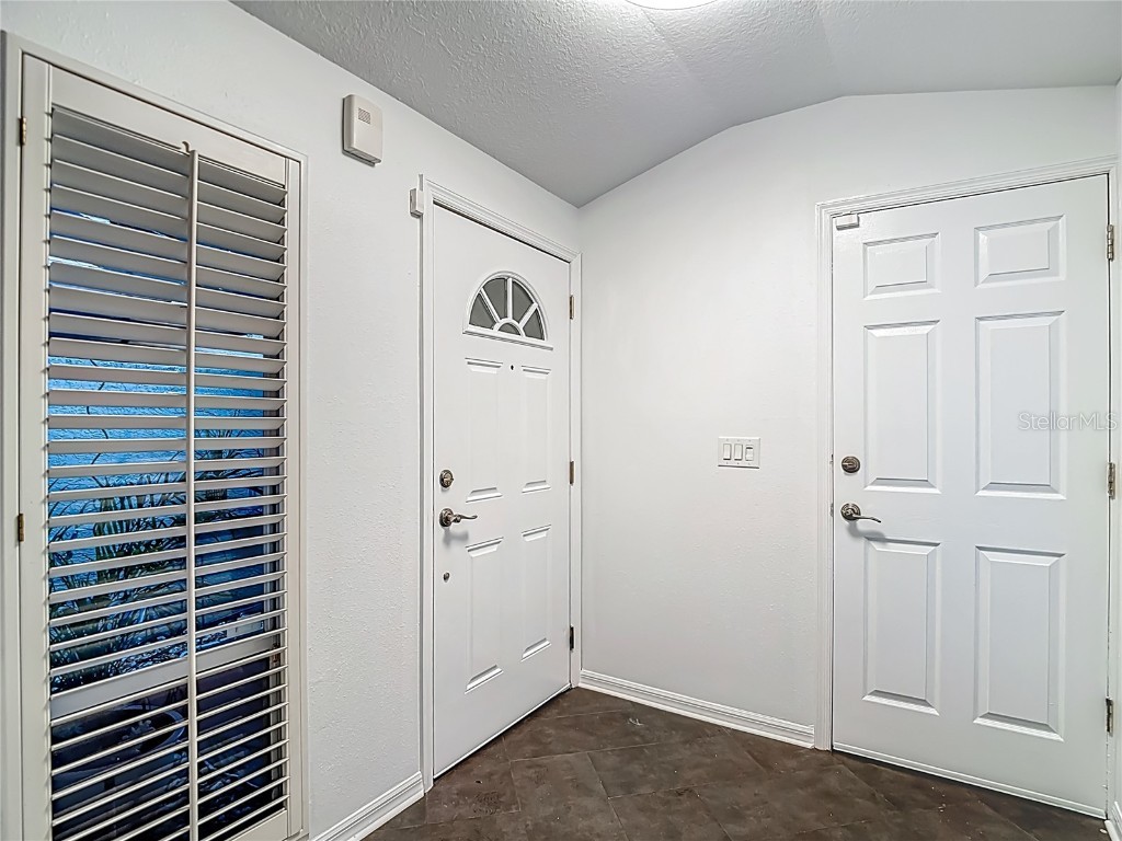 4520 W Gray Street Tampa FL 33609 TB8407952 image8