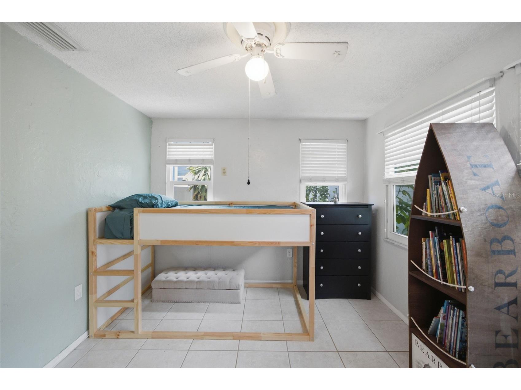 4521 12th Avenue N Saint Petersburg FL 33713 TB8523794 image17