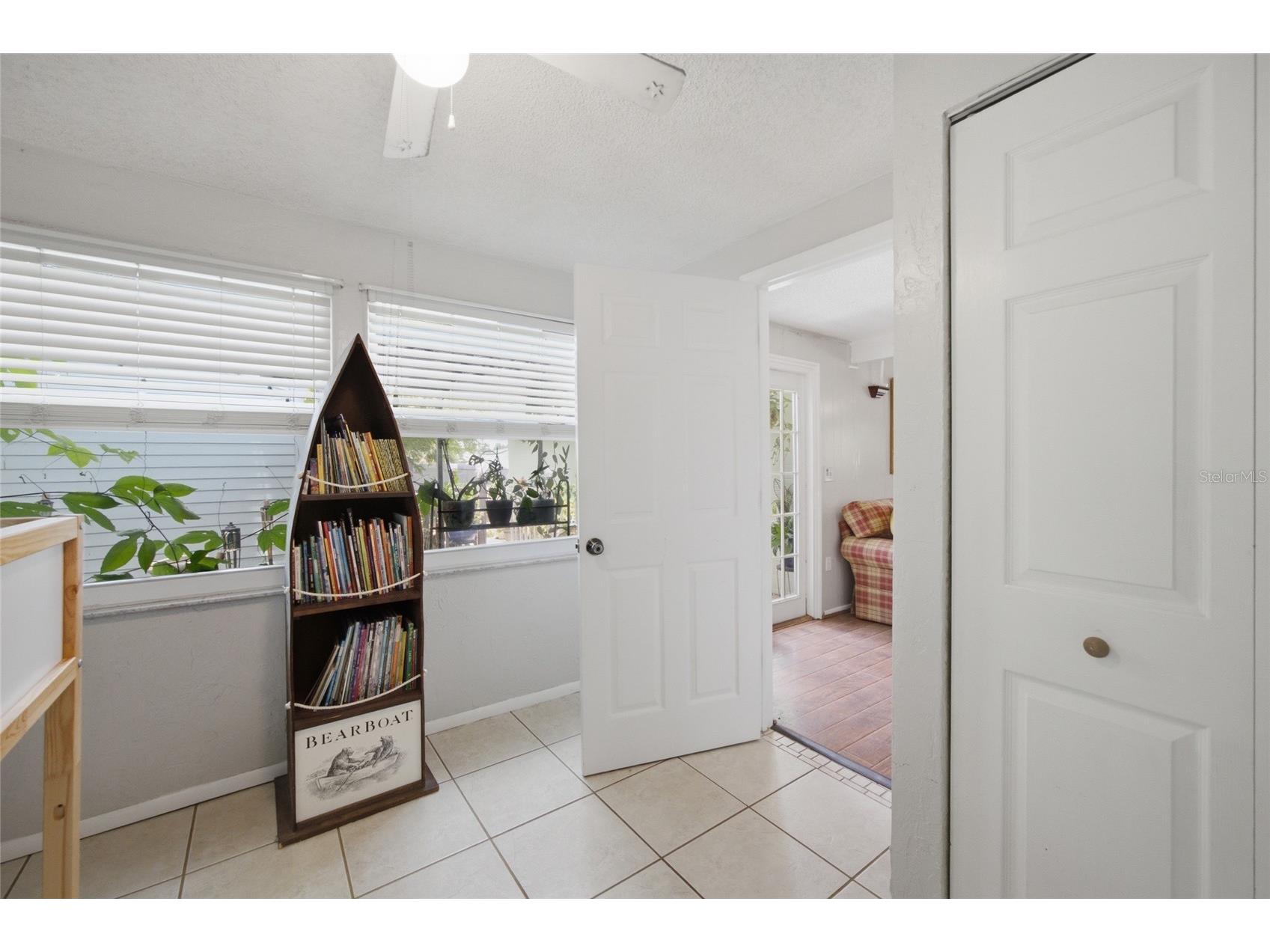 4521 12th Avenue N Saint Petersburg FL 33713 TB8523794 image18