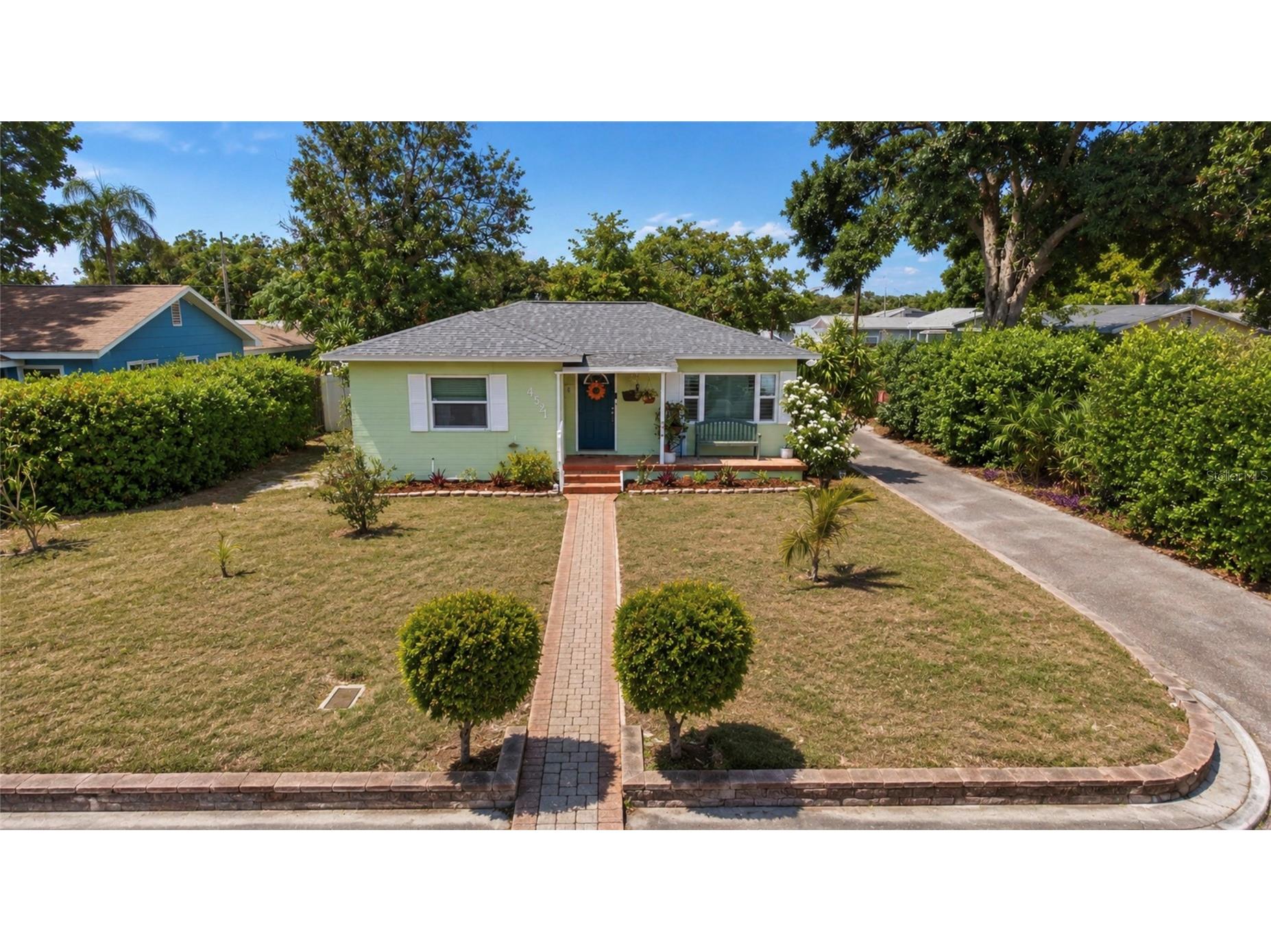 4521 12th Avenue N Saint Petersburg FL 33713 TB8523794 image2