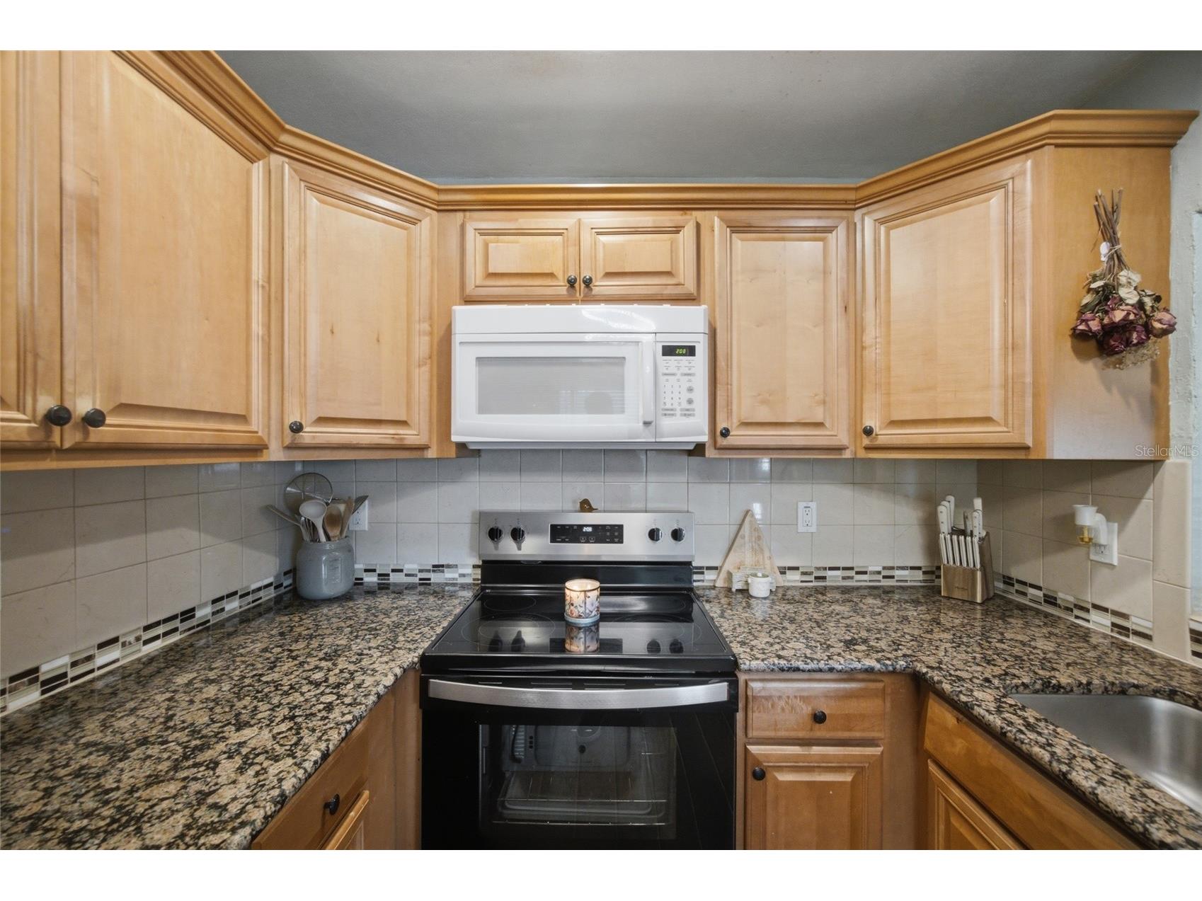4521 12th Avenue N Saint Petersburg FL 33713 TB8523794 image9
